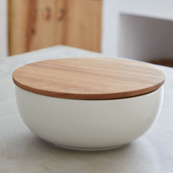 Casafina Serving Bowl with Oak Wood Lid/Cutting Board - 25cm